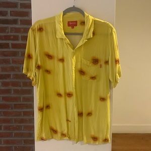 Supreme shirt